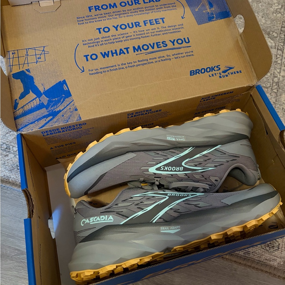NEW Brooks Cascadia 19 Trail Men's Gray - Trail Running Shoes